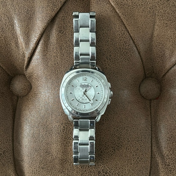 Silver Coach watch - Picture 1 of 2